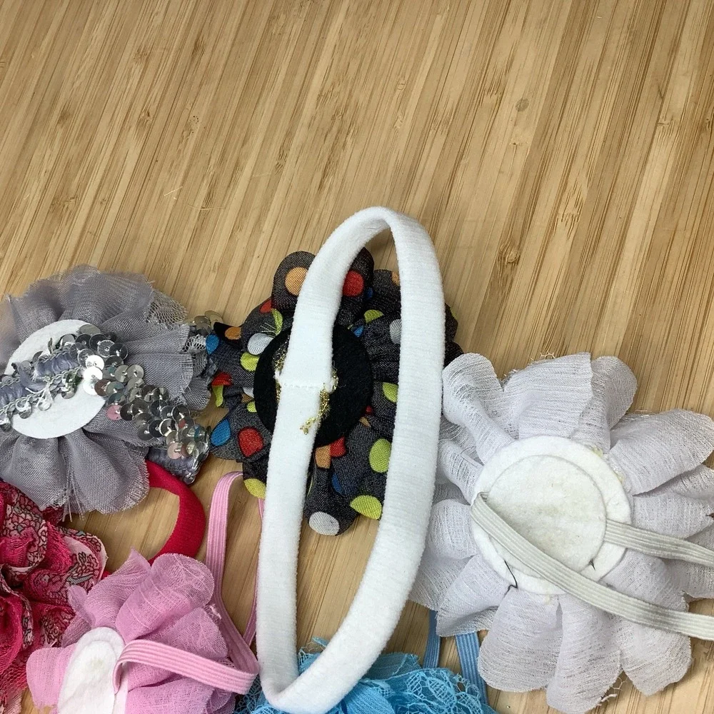 Lot Of 18 Assorted Girl Hair Bows Ribbon Clip